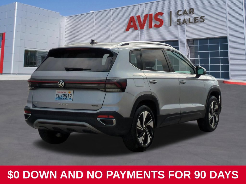 Used 2025 Volkswagen Taos SE AWD/4WD image 6