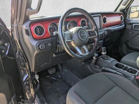 Used 2023 Jeep Wrangler Unlimited Rubicon w/ Cold Weather Group image 9