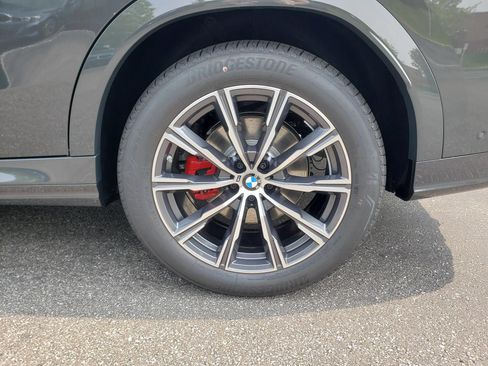 New 2027 BMW X6 M60i AWD/4WD image 29