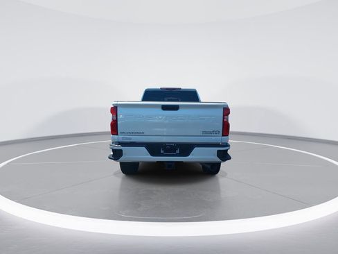 Used 2024 Chevrolet Silverado 2500 High Country w/ High Country Premium Package AWD/4WD image 7