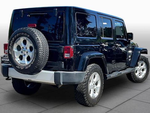 Used 2015 Jeep Wrangler Unlimited Sahara w/ Dual Top Group image 13