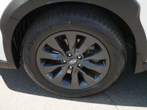 Used 2024 Subaru Outback Onyx Edition XT AWD/4WD image 15