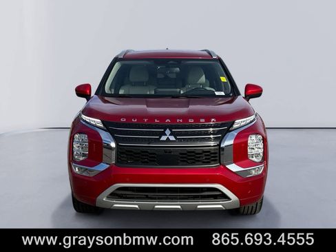 Used 2023 Mitsubishi Outlander SEL image 8
