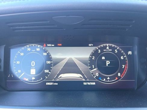 Used 2022 Land Rover Range Rover Sport HSE Silver Edition image 17