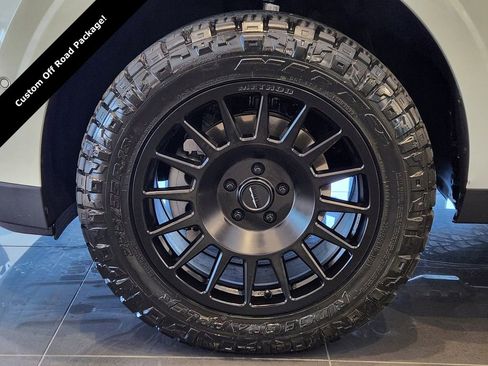 New 2026 Kia Carnival SX w/ SX Dark Edition Package image 6