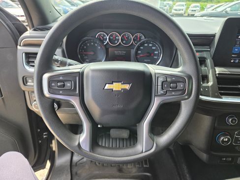 Used 2023 Chevrolet Tahoe 4WD image 12