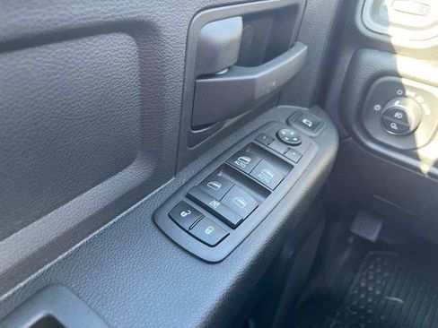 Used 2023 RAM 3500 Tradesman w/ Chrome Appearance Group AWD/4WD image 33