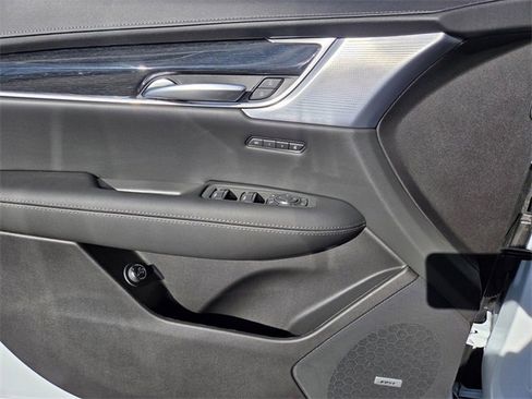 New 2026 Cadillac XT5 Premium Luxury w/ Driver Assist Package image 18
