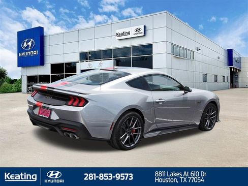 Used 2024 Ford Mustang GT Premium RWD image 5