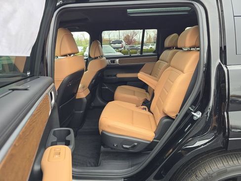 New 2026 Hyundai Santa Fe Calligraphy image 22