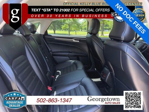 Used 2017 Ford Fusion SE w/ Fusion SE Technology Package FWD image 36