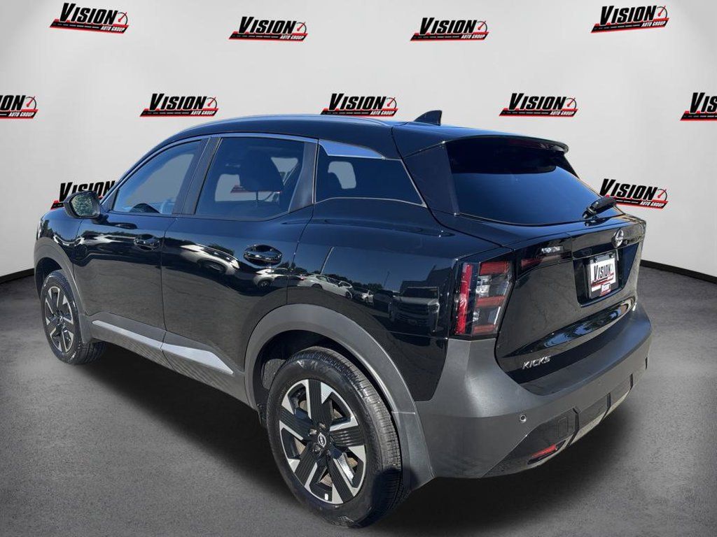 Certified 2026 Nissan Kicks SV w/ SV Premium Package AWD/4WD image 8