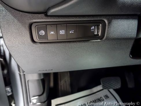 Used 2026 Chevrolet Equinox EV RS w/ LPO, All-Weather Mat Package FWD image 25
