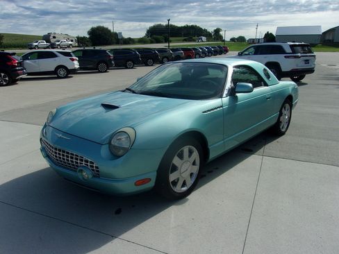 Used 2002 Ford Thunderbird RWD image 7