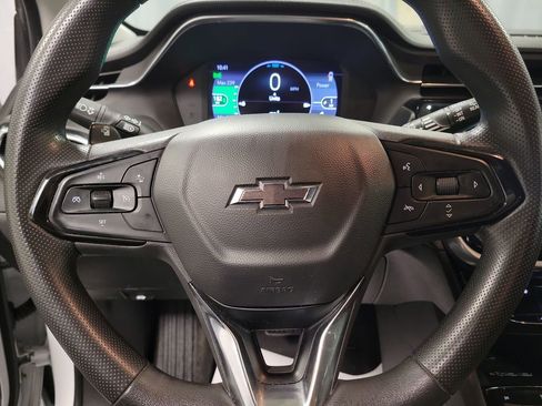 Used 2023 Chevrolet Bolt EUV LT image 17