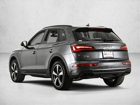 Used 2023 Audi Q5 2.0T Premium Plus w/ Premium Plus Package AWD/4WD image 8