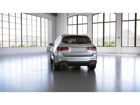 Certified 2022 Mercedes-Benz GLC 300 4MATIC image 27