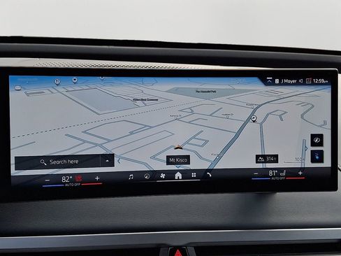 Certified 2026 BMW iX xDrive45 w/ M Sport Package image 16