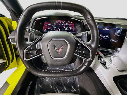 Used 2020 Chevrolet Corvette Stingray Preferred Cpe w/ 2LT Preferred Equipment Group RWD image 13