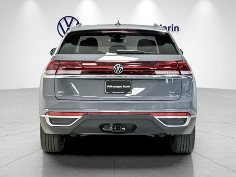 New 2026 Volkswagen Atlas Cross Sport SEL AWD/4WD image 4