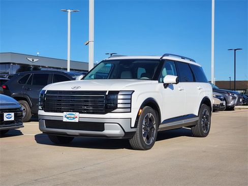 Used 2026 Hyundai Palisade Limited image 2