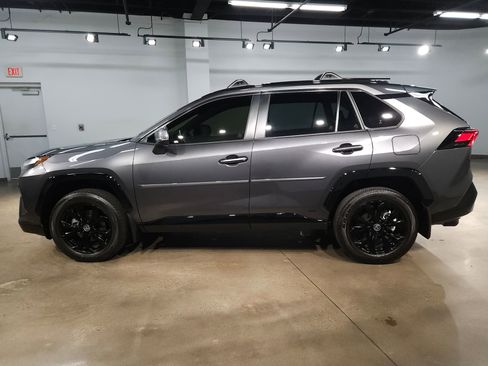 Certified 2025 Toyota RAV4 SE w/ Convenience Package image 4