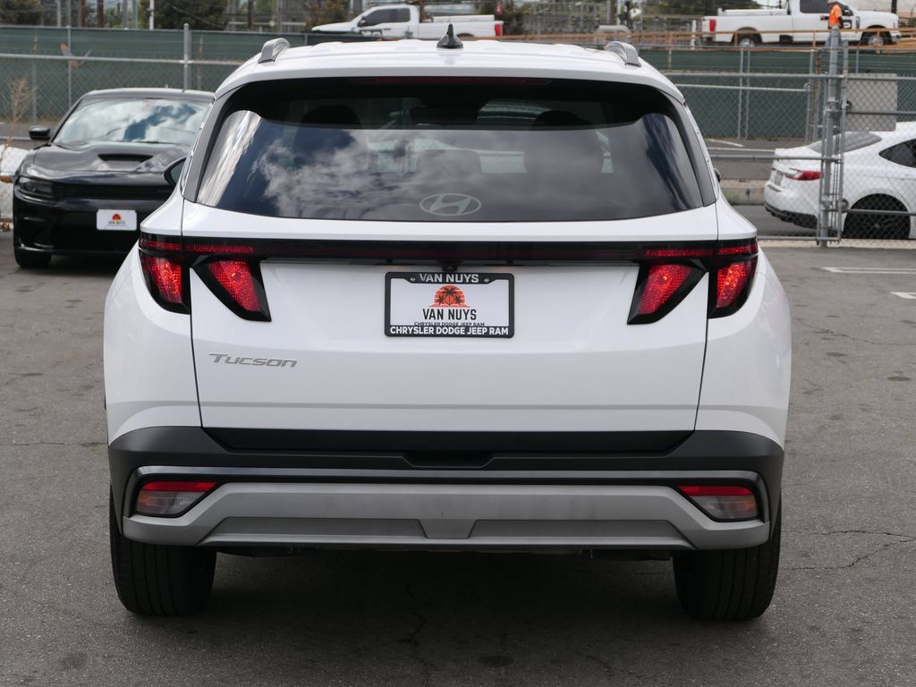 Used 2025 Hyundai Tucson SEL FWD image 5