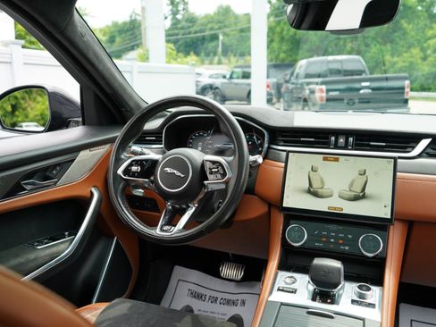 Used 2021 Jaguar F-PACE SVR AWD/4WD image 65