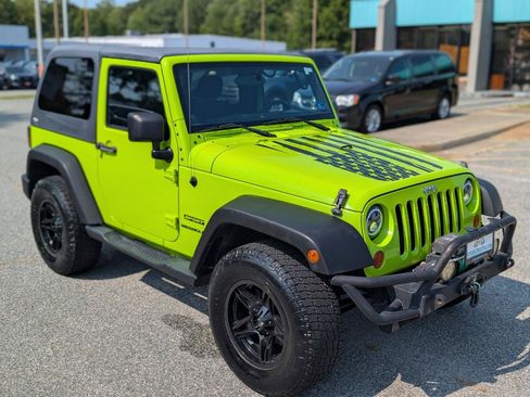 Used 2012 Jeep Wrangler Sport AWD/4WD image 10
