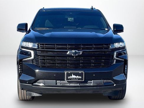 Used 2024 Chevrolet Suburban RST w/ Luxury Package image 2