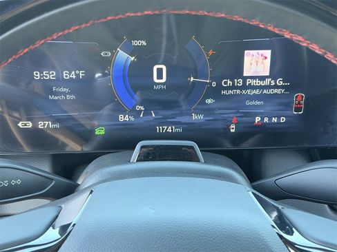 Used 2024 Chevrolet Equinox EV RS image 24