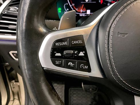 Used 2019 BMW X5 xDrive50i w/ M Sport Package image 20