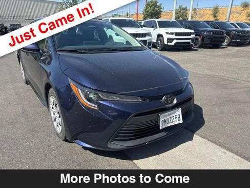 Used 2024 Toyota Corolla LE FWD image 8