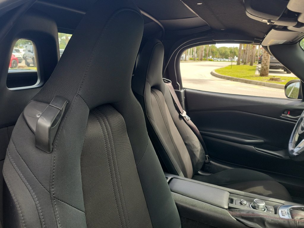 Used 2019 MAZDA MX-5 Miata Sport w/ I-ACTIVSENSE Sport Package RWD image 20