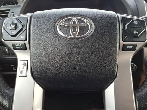 Certified 2018 Toyota 4Runner SR5 image 18