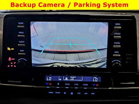 Used 2022 Toyota Sienna LE FWD image 22