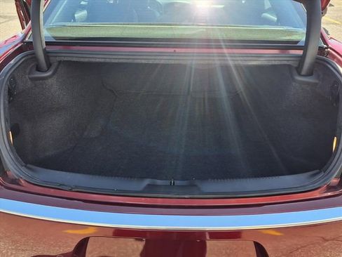 Used 2021 Chrysler 300 Touring L image 12