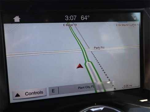 Used 2018 Ford Escape Titanium w/ Ford Safe & Smart Package image 18