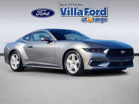Used 2026 Ford Mustang Coupe RWD image 29