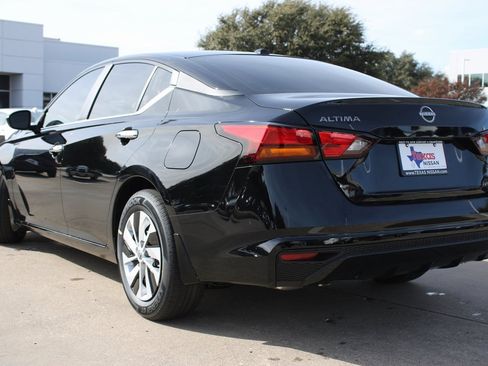 New 2025 Nissan Altima 2.5 S image 7