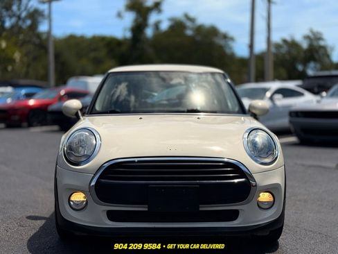 Used 2018 MINI Cooper 2-Door Hardtop FWD image 9