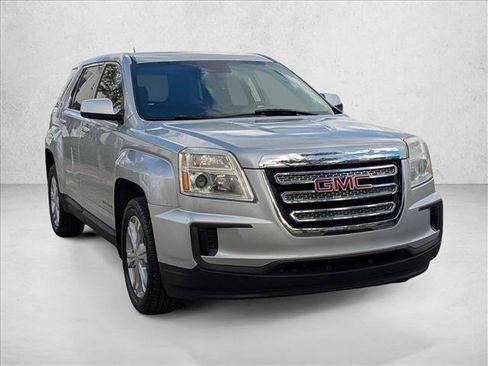 Used 2017 GMC Terrain SLE image 3