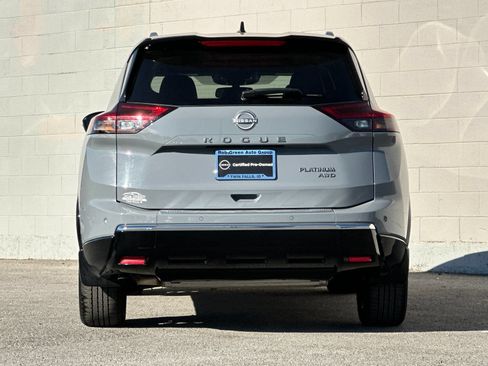 Used 2024 Nissan Rogue Platinum w/ Platinum Premium Package AWD/4WD image 4