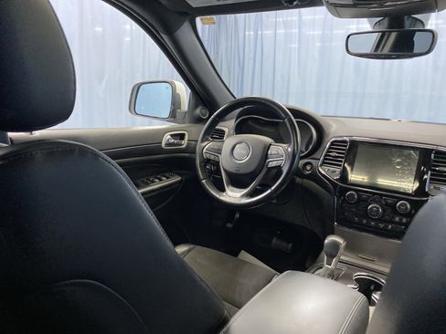 Certified 2020 Jeep Grand Cherokee Altitude image 42