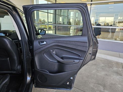 Used 2018 Ford Escape SEL image 13