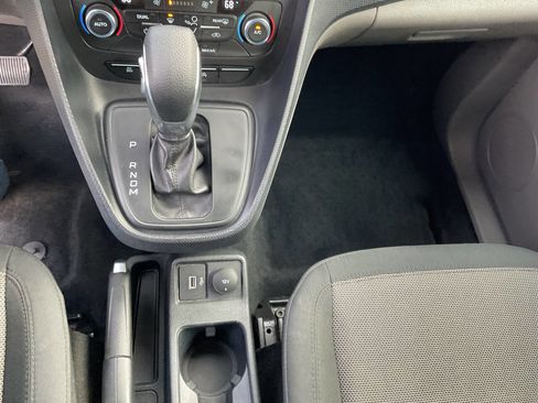 Used 2021 Ford Transit Connect XL image 16
