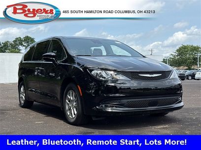 New 2025 Chrysler Voyager LX