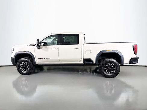 New 2026 GMC Sierra 2500 AT4X image 4