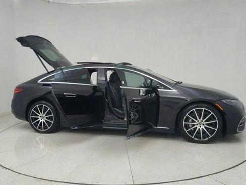 Used 2022 Mercedes-Benz EQS 450+ Sedan image 70
