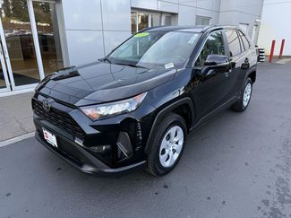 Certified 2020 Toyota RAV4 LE video 1